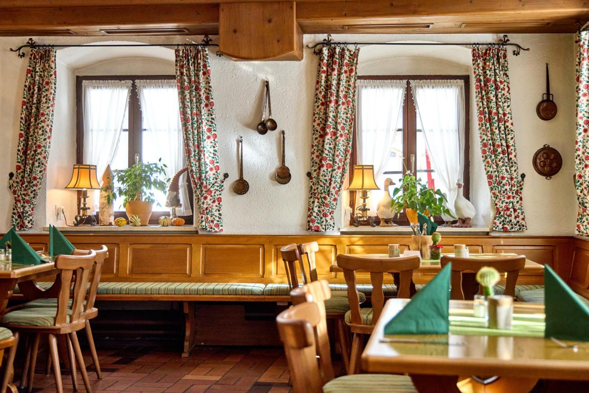 Hotel Drei Mohren Garmisch-Partenkirchen Bagian luar foto