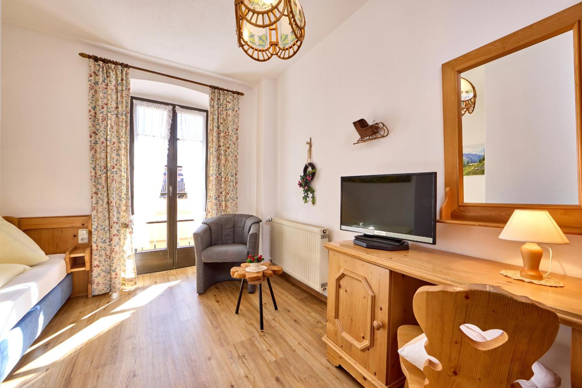 Hotel Drei Mohren Garmisch-Partenkirchen Bagian luar foto