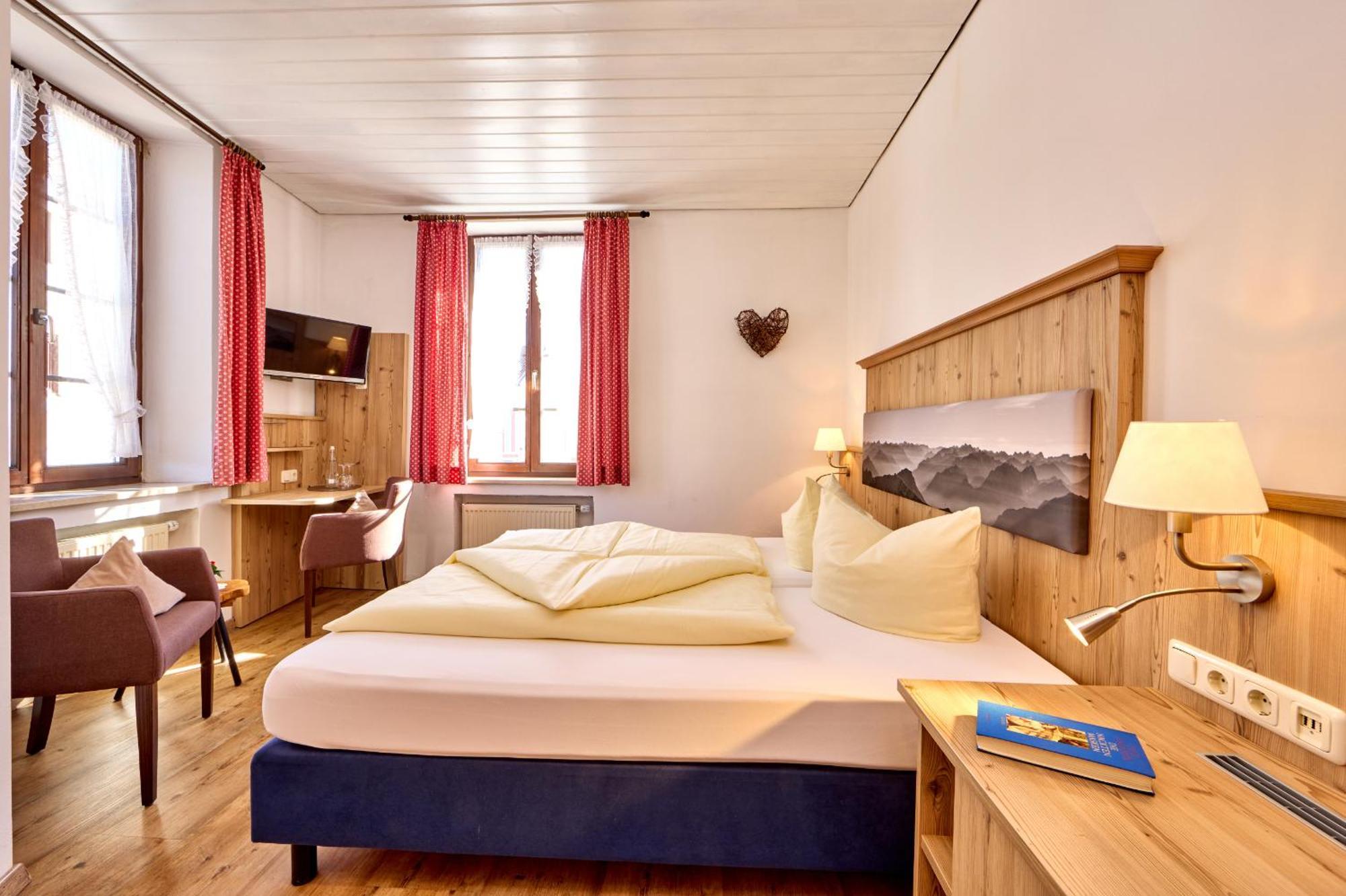 Hotel Drei Mohren Garmisch-Partenkirchen Bagian luar foto